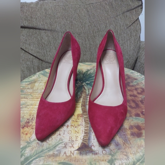 Tory Burch Red Suede Pointed-Toe Pump Classic High Heels Size 7M - Picture 2 of 14